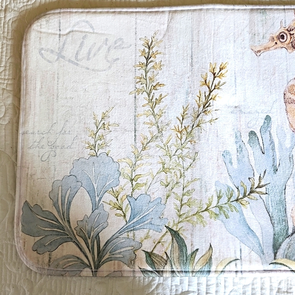 Seahorse Memory Foam Rug - Picture 3 of 4